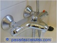 foto de un grifo termostatico barato